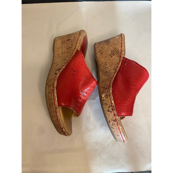 Born wedge heeled slip ons - Picture 3 of 10